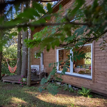 Puhkemaja Mereaeaere Rannamaja *