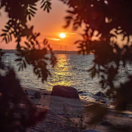 Puhkemaja Mereaeaere Rannamaja Liimala