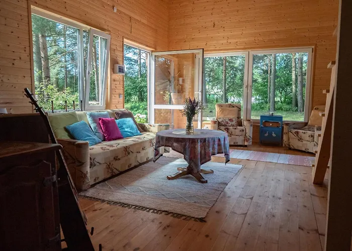 Mereaeaere Rannamaja *